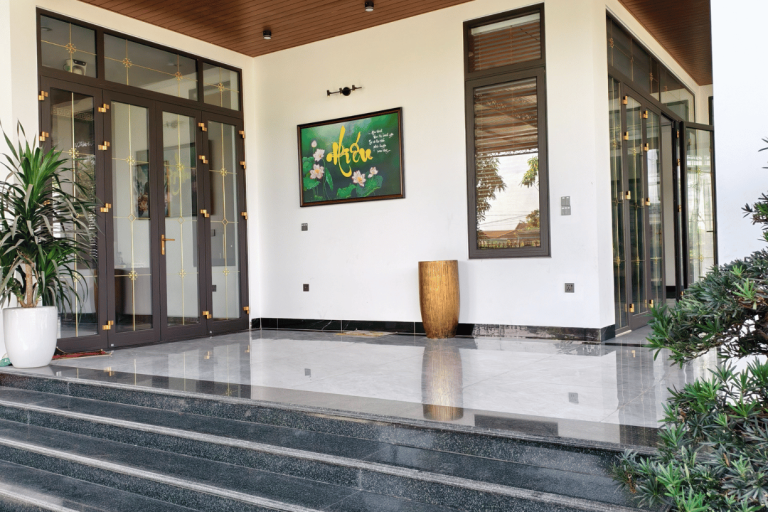 Dọn nhà sau xây ở Hưng Nguyên